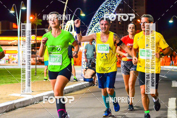 Buy your photos of the event5 Corrida Noturna Unimed Cascavel on Fotop