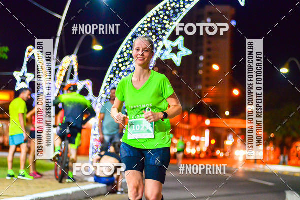 Buy your photos of the event5 Corrida Noturna Unimed Cascavel on Fotop