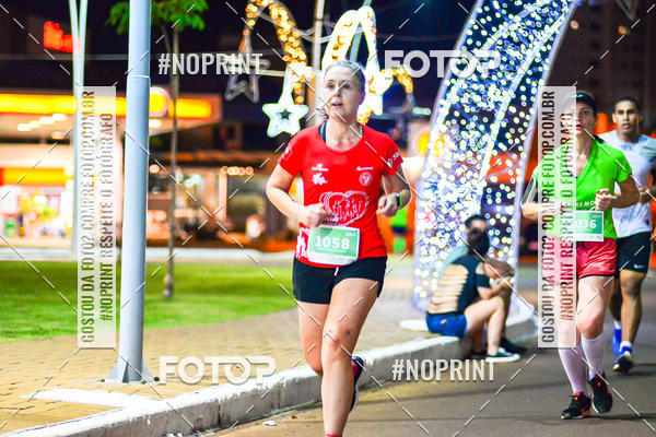 Buy your photos of the event5 Corrida Noturna Unimed Cascavel on Fotop