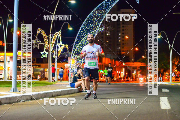 Buy your photos of the event5 Corrida Noturna Unimed Cascavel on Fotop