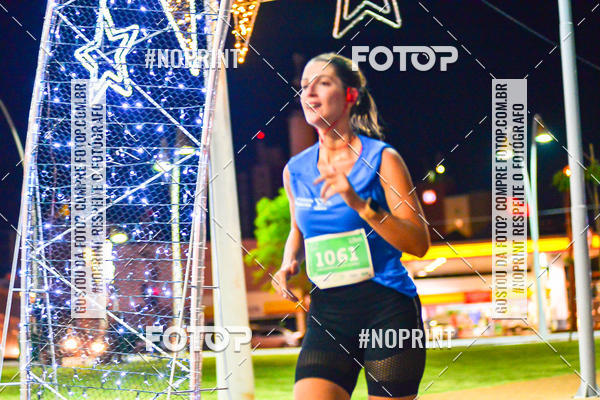 Buy your photos of the event5 Corrida Noturna Unimed Cascavel on Fotop