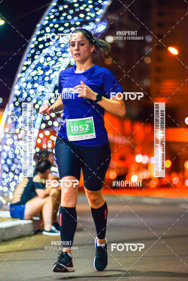 Buy your photos of the event5 Corrida Noturna Unimed Cascavel on Fotop