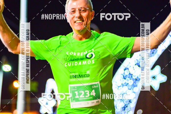 Buy your photos of the event5 Corrida Noturna Unimed Cascavel on Fotop