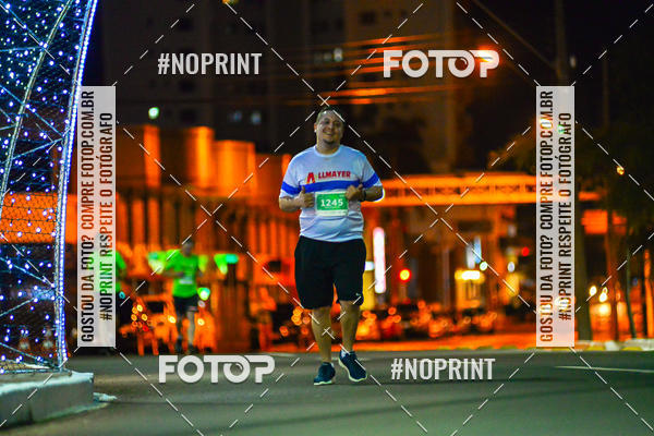 Buy your photos of the event5 Corrida Noturna Unimed Cascavel on Fotop