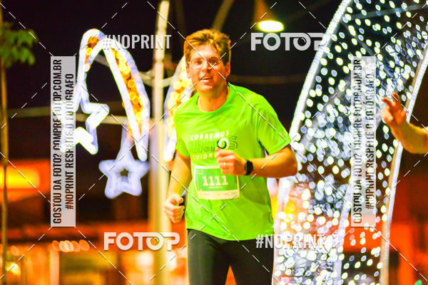 Buy your photos of the event5 Corrida Noturna Unimed Cascavel on Fotop