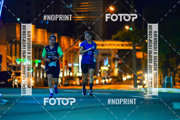 Buy your photos of the event5 Corrida Noturna Unimed Cascavel on Fotop