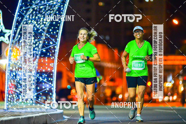 Buy your photos of the event5 Corrida Noturna Unimed Cascavel on Fotop
