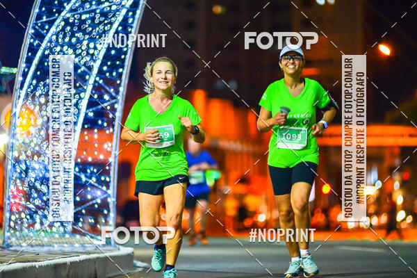 Buy your photos of the event5 Corrida Noturna Unimed Cascavel on Fotop