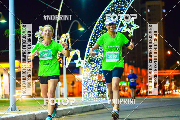Buy your photos of the event5 Corrida Noturna Unimed Cascavel on Fotop