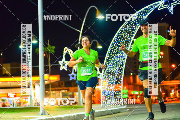 Buy your photos of the event5 Corrida Noturna Unimed Cascavel on Fotop