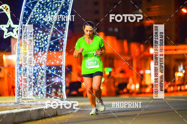 Buy your photos of the event5 Corrida Noturna Unimed Cascavel on Fotop
