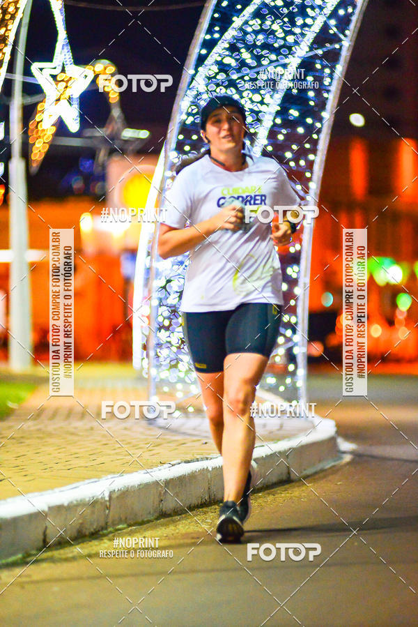 Buy your photos of the event5 Corrida Noturna Unimed Cascavel on Fotop