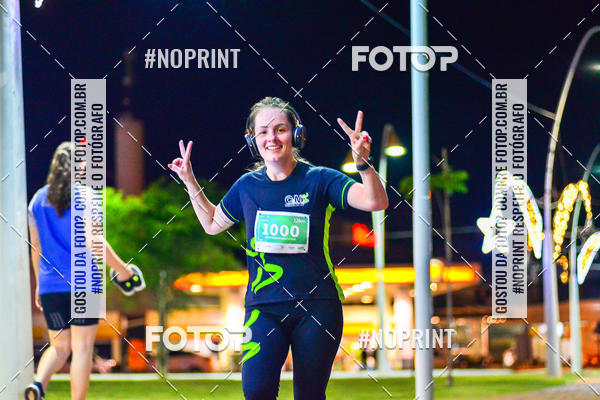 Buy your photos of the event5 Corrida Noturna Unimed Cascavel on Fotop