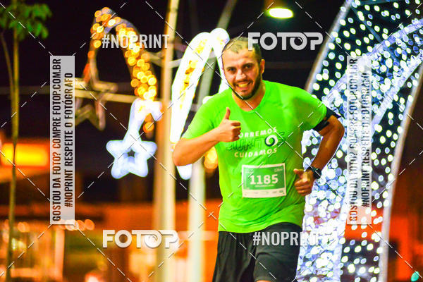 Buy your photos of the event5 Corrida Noturna Unimed Cascavel on Fotop