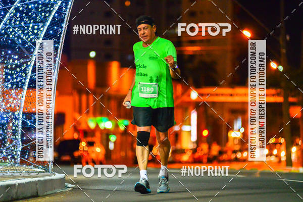Buy your photos of the event5 Corrida Noturna Unimed Cascavel on Fotop