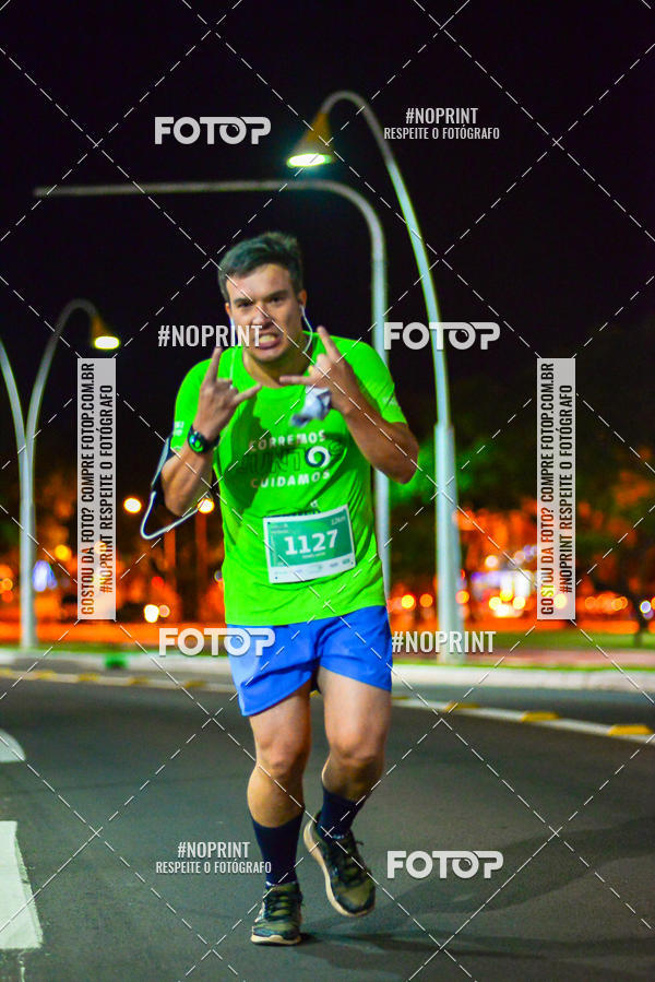 Buy your photos of the event5 Corrida Noturna Unimed Cascavel on Fotop