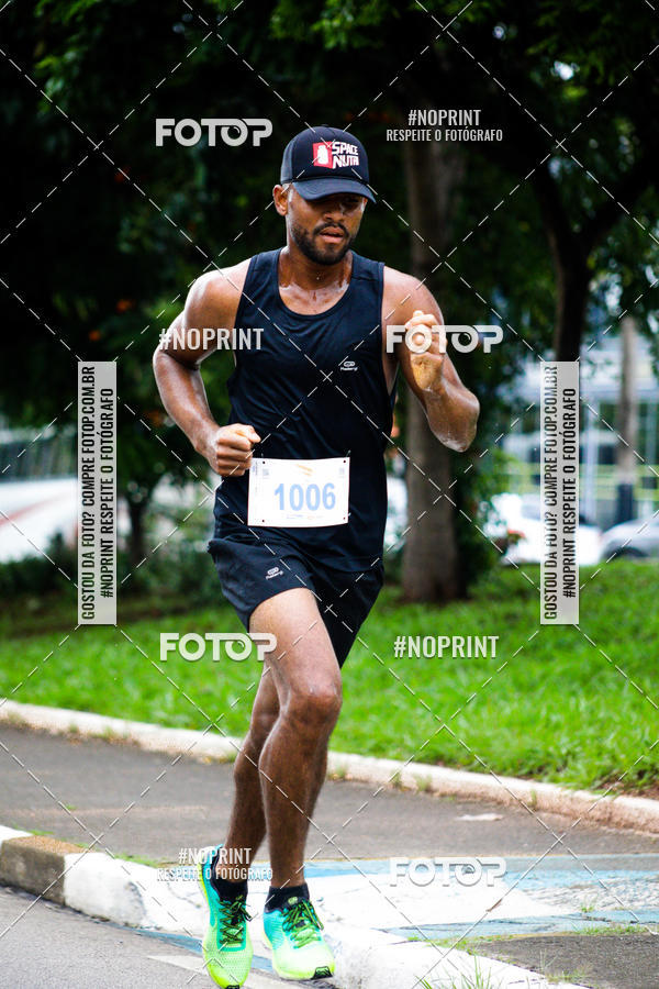Buy your photos of the eventGood Run on Fotop