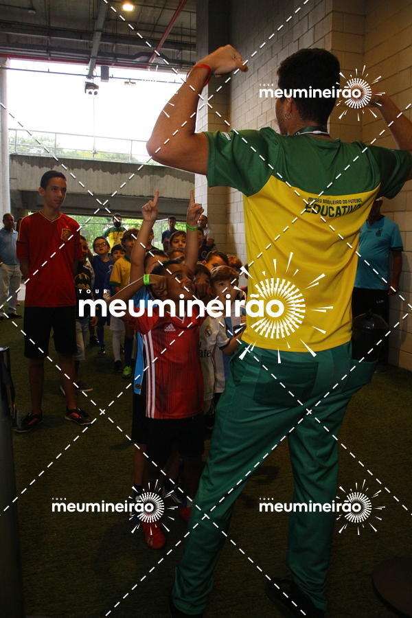 Buy your photos of the eventTour Mineir�o 15/11 on Fotop