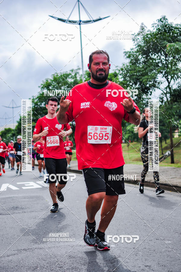 Buy your photos of the event25 Corrida Cidade de Indaiatuba SEW on Fotop