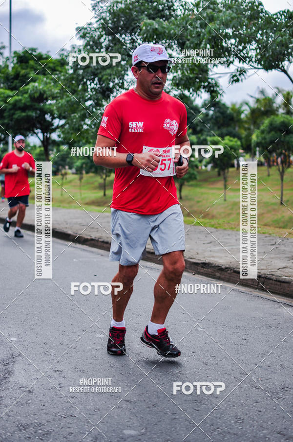 Buy your photos of the event25 Corrida Cidade de Indaiatuba SEW on Fotop