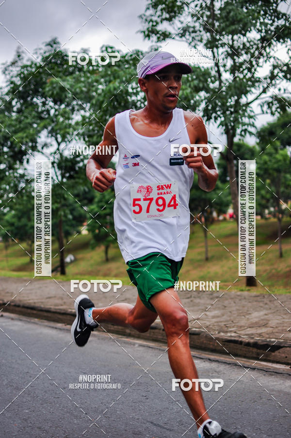 Buy your photos of the event25 Corrida Cidade de Indaiatuba SEW on Fotop