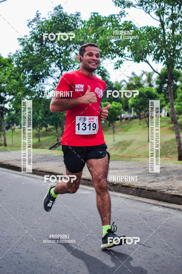Buy your photos of the event25 Corrida Cidade de Indaiatuba SEW on Fotop