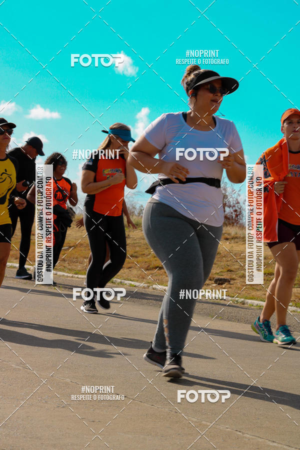 Compre as suas fotos do eventoCORRIDA ENTRE AMIGOS no Fotop