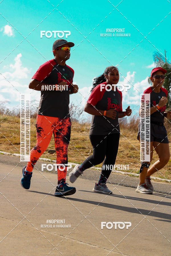 Achetez vos photos de l'vnementCORRIDA ENTRE AMIGOS sur Fotop
