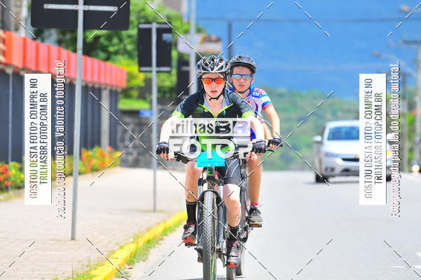 Buy your photos of the eventCICLOTURISMO - 4 DESAFIO VALE EUROPEU DE MTB  on Fotop