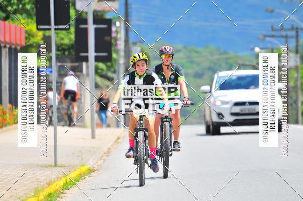Buy your photos of the eventCICLOTURISMO - 4 DESAFIO VALE EUROPEU DE MTB  on Fotop