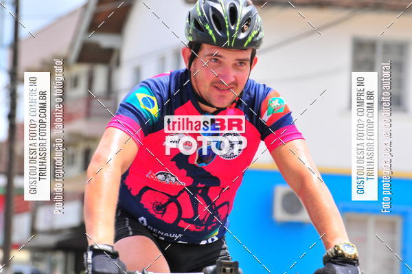 Buy your photos of the eventCICLOTURISMO - 4 DESAFIO VALE EUROPEU DE MTB  on Fotop