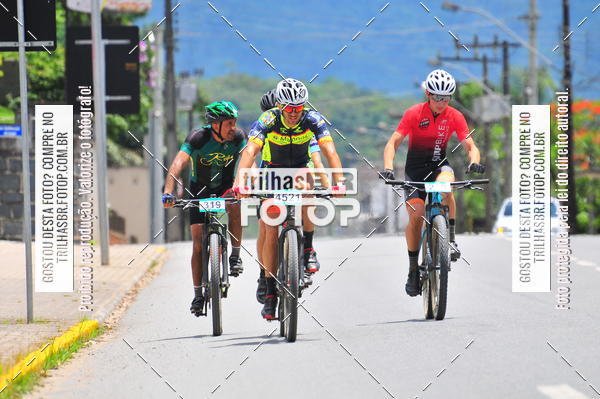 Buy your photos of the eventCICLOTURISMO - 4 DESAFIO VALE EUROPEU DE MTB  on Fotop