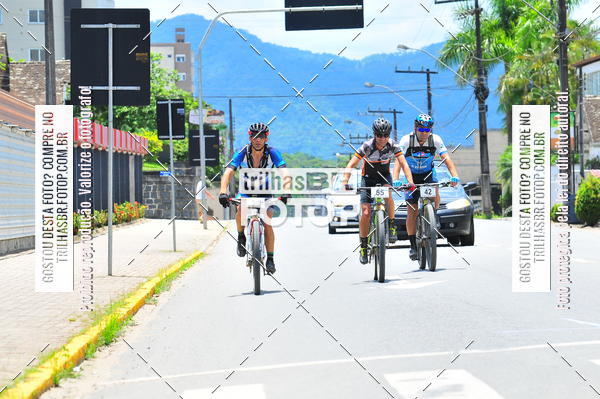 Buy your photos of the eventCICLOTURISMO - 4 DESAFIO VALE EUROPEU DE MTB  on Fotop