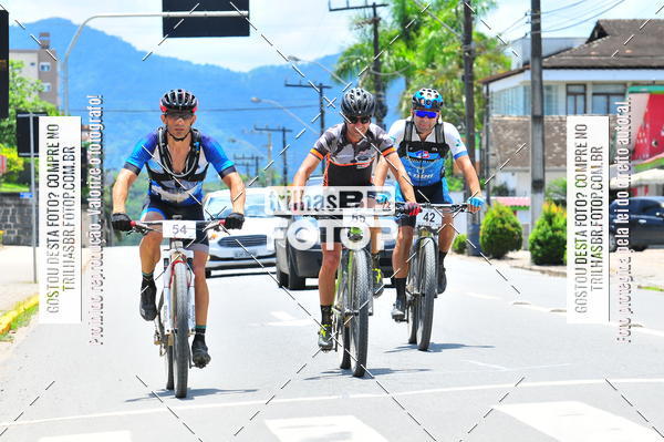 Buy your photos of the eventCICLOTURISMO - 4 DESAFIO VALE EUROPEU DE MTB  on Fotop