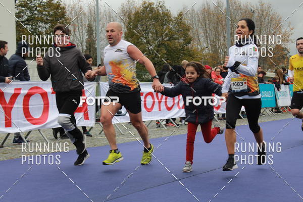 Buy your photos of the eventMeia Maratona Famalic�o 2019 on Fotop