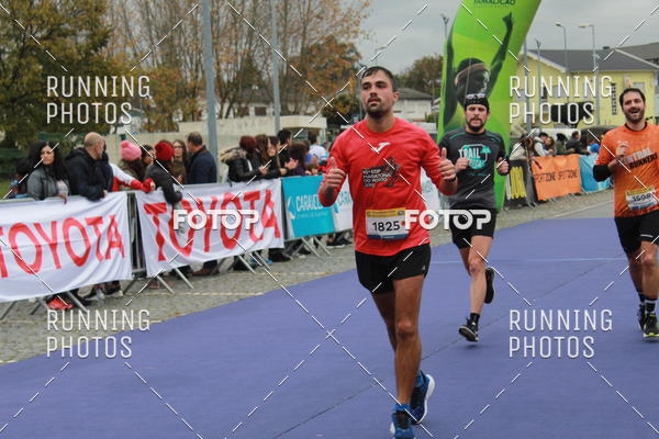 Buy your photos of the eventMeia Maratona Famalic�o 2019 on Fotop
