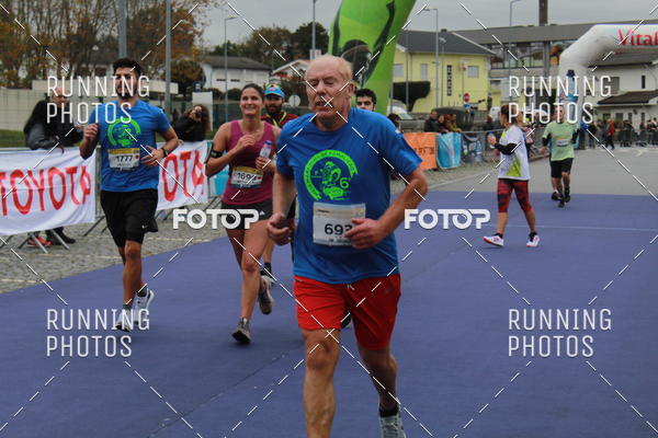 Buy your photos of the eventMeia Maratona Famalic�o 2019 on Fotop