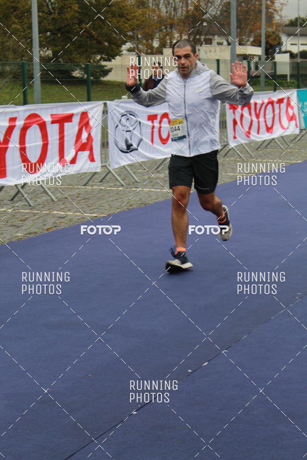 Buy your photos of the eventMeia Maratona Famalic�o 2019 on Fotop
