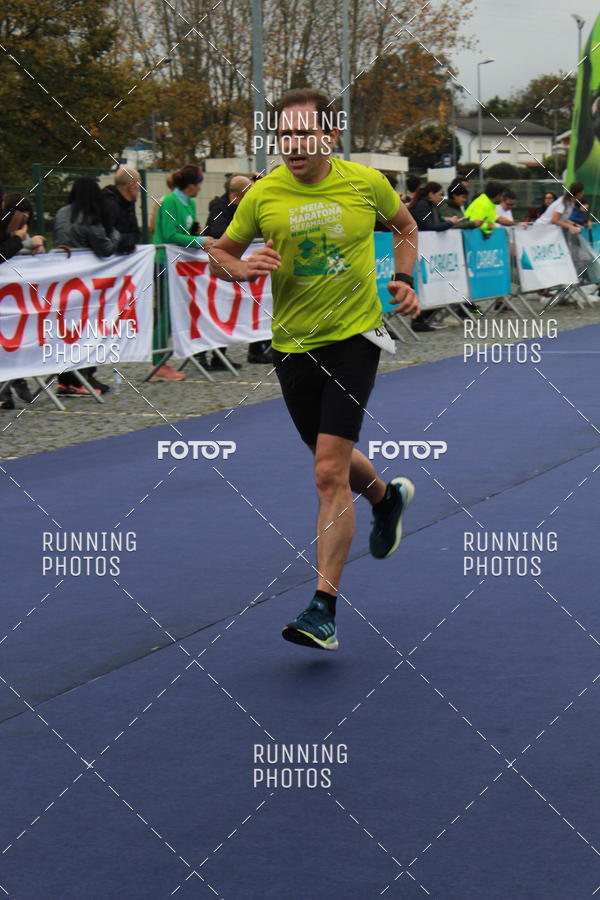 Buy your photos of the eventMeia Maratona Famalic�o 2019 on Fotop