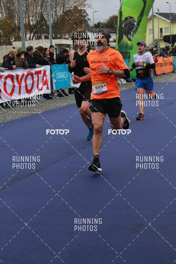 Buy your photos of the eventMeia Maratona Famalic�o 2019 on Fotop