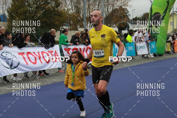Buy your photos of the eventMeia Maratona Famalic�o 2019 on Fotop