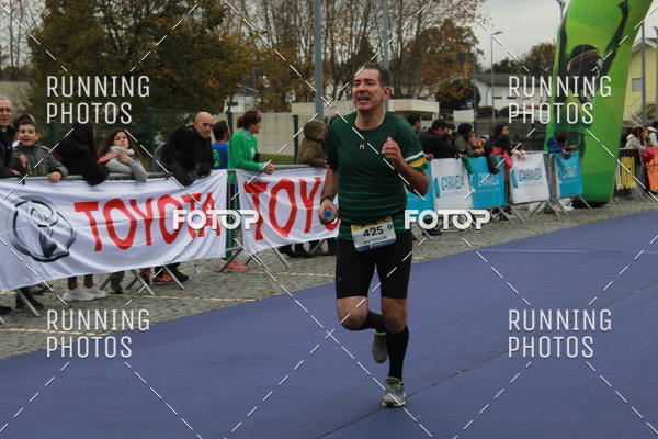 Buy your photos of the eventMeia Maratona Famalico 2019 on Fotop