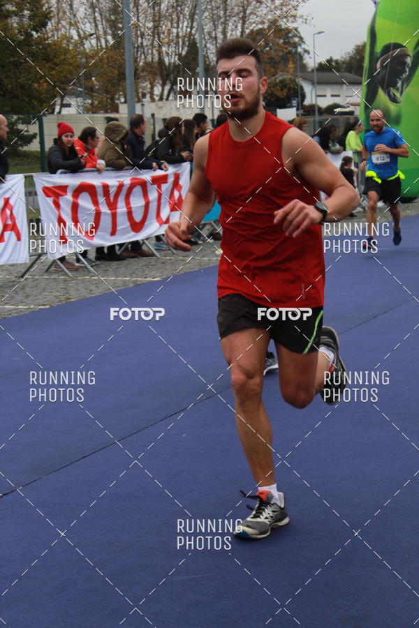 Buy your photos of the eventMeia Maratona Famalic�o 2019 on Fotop