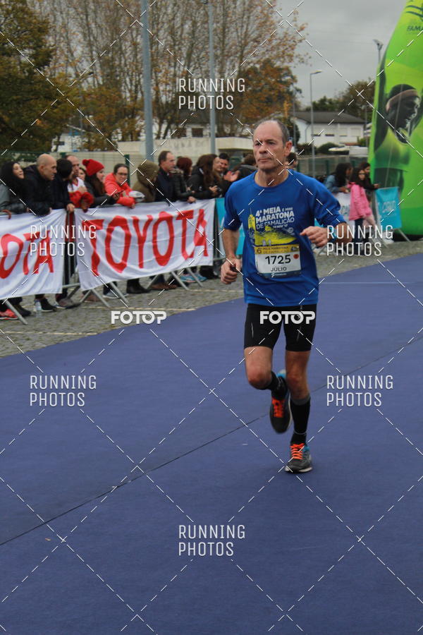 Buy your photos of the eventMeia Maratona Famalic�o 2019 on Fotop