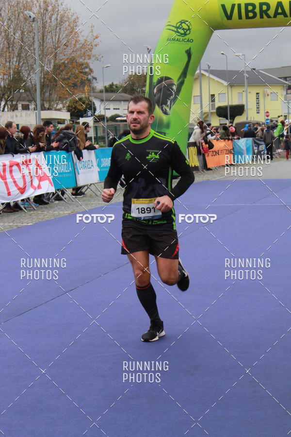Buy your photos of the eventMeia Maratona Famalic�o 2019 on Fotop
