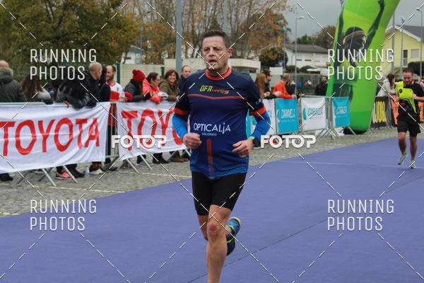 Buy your photos of the eventMeia Maratona Famalic�o 2019 on Fotop