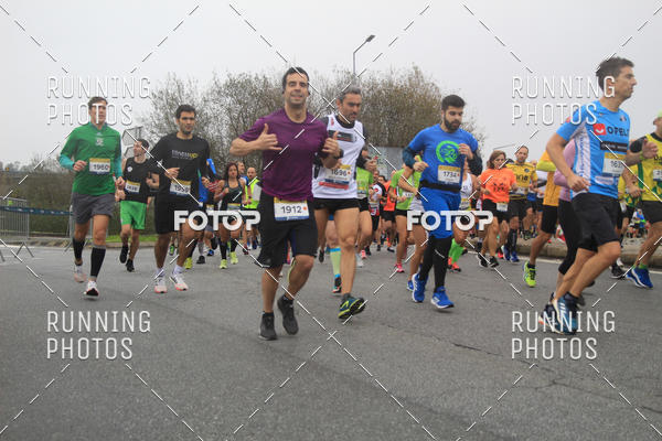 Buy your photos of the eventMeia Maratona Famalic�o 2019 on Fotop