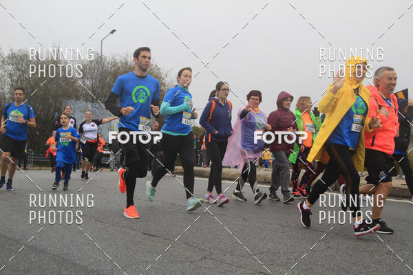 Buy your photos of the eventMeia Maratona Famalic�o 2019 on Fotop