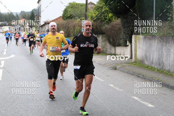 Buy your photos of the eventMeia Maratona Famalic�o 2019 on Fotop