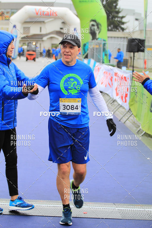 Buy your photos of the eventMeia Maratona Famalic�o 2019 on Fotop